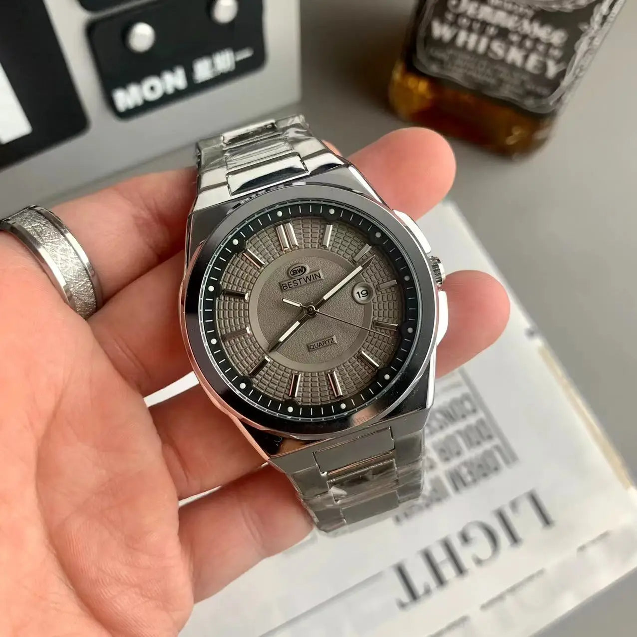 Bestwin Men's Quartz Watch Silver-Gray